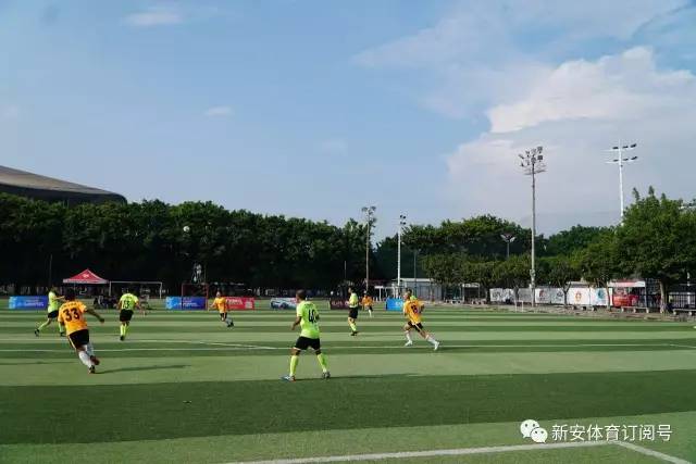 中国女篮以61-94不敌美国队 表现点评：张子宇表现优秀，其他球员低迷