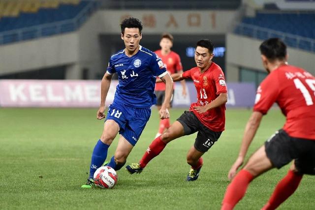深圳青年人主场3比1取胜，升至中甲次席