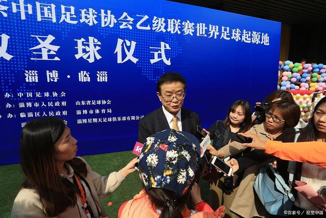 葬礼后梅西回到球队，被列入对莱昂的替补名单