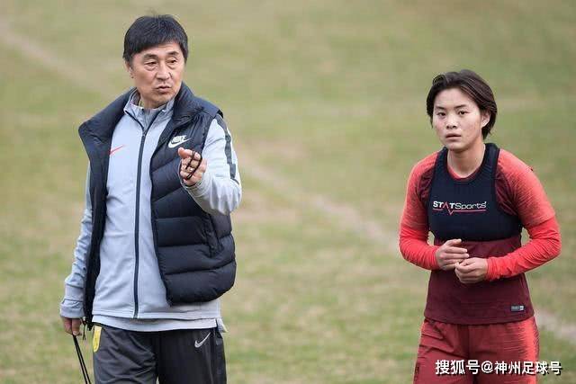 6800万猛投！利物浦锁定英超顶级边锋